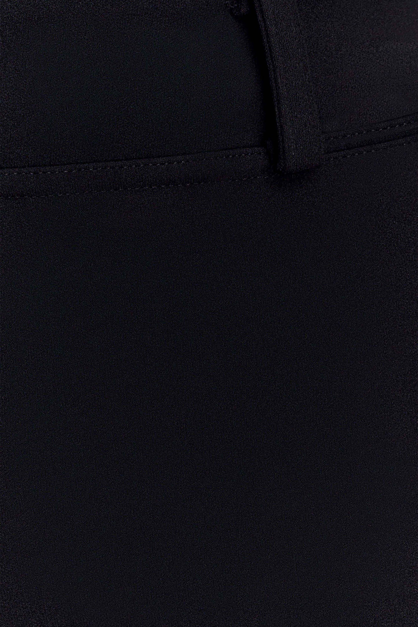 Blanca Stretch Crepe Capri Pants Black