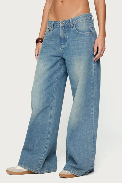 Graphic Vintage Washed Low Rise Baggy Jeans