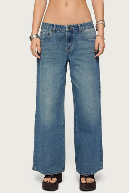 Petite Vyxen Vintage Washed Low Rise Baggy Jeans