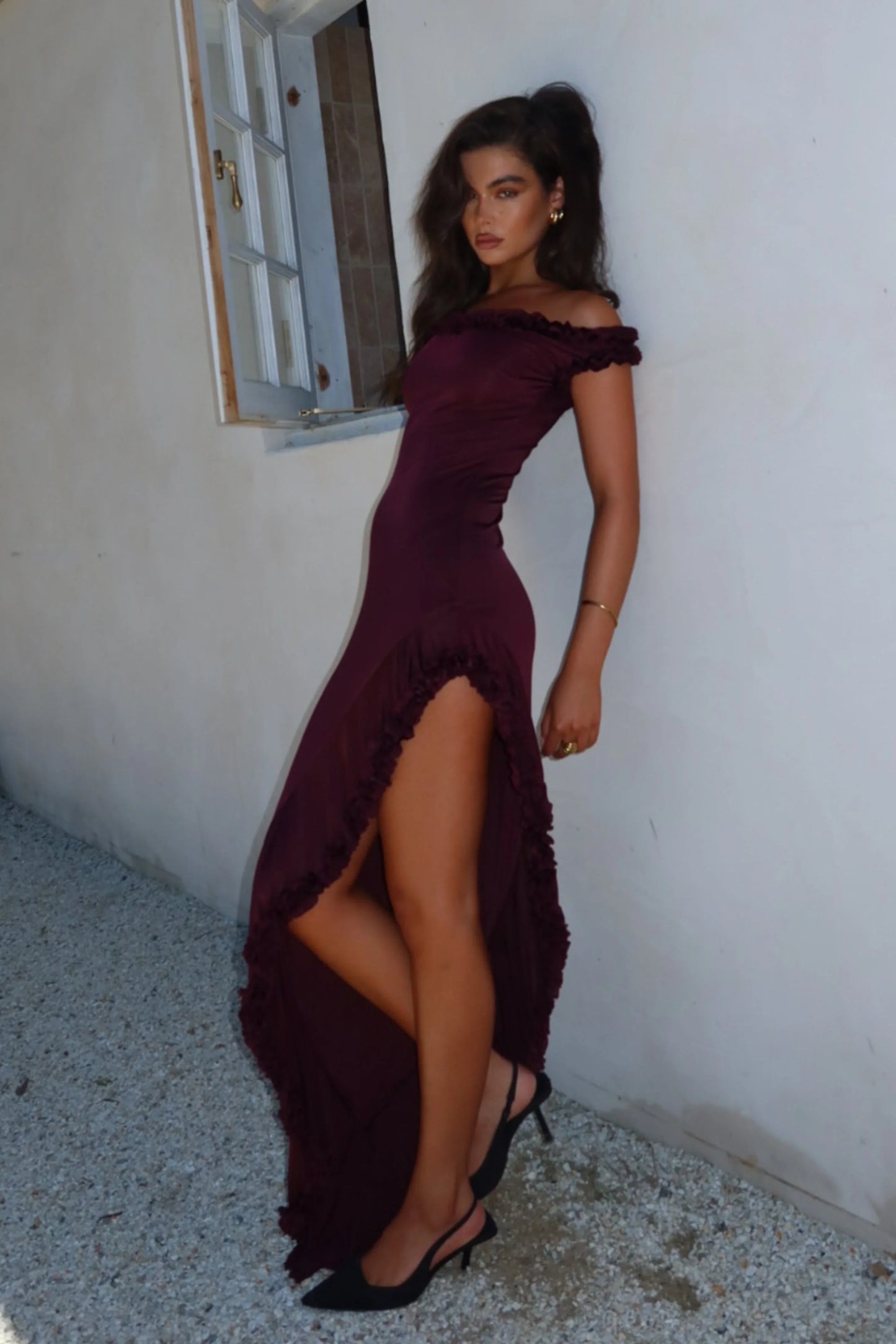 Arielle Off Shoulder Ruffle Midi Dress Plum