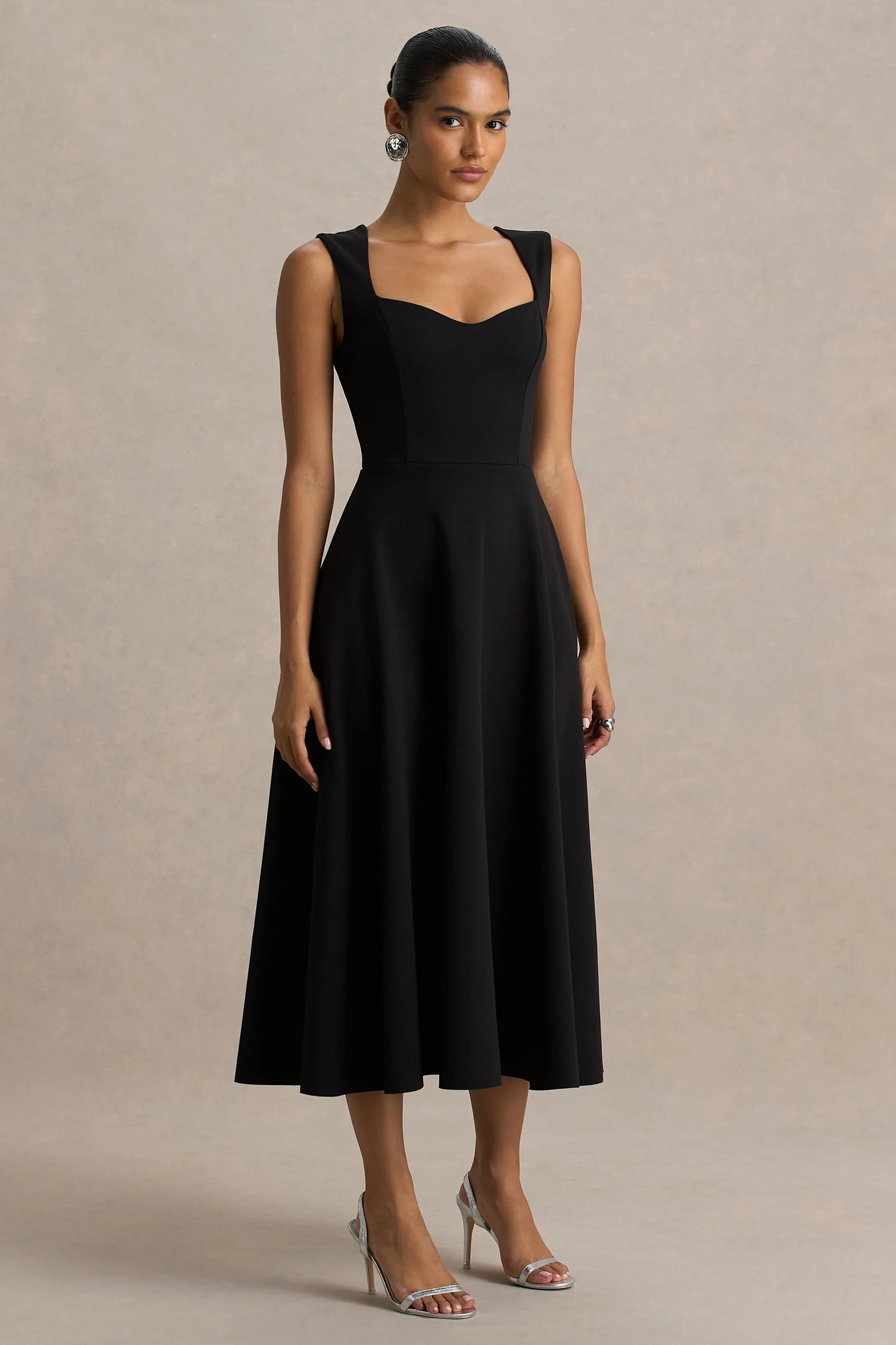Andromeda Black Sweetheart Neck Midi Dress