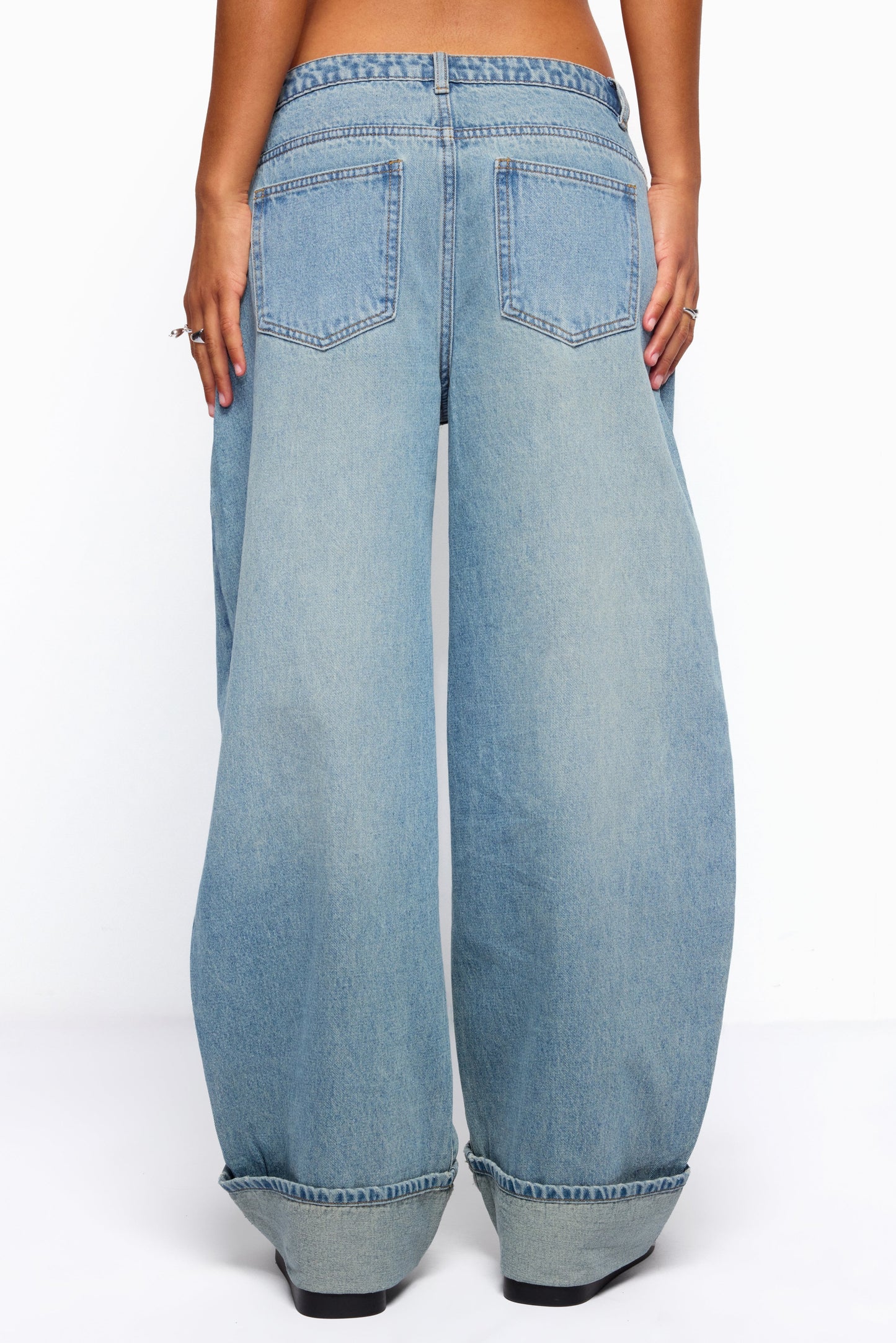 Kella Low Rise Baggy Jeans