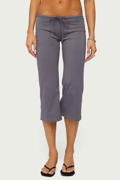 Milene Contrast French Terry Capri Pants